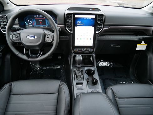 New 2025 Ford Ranger Lariat w/ FX4 Off-Road Package image 7