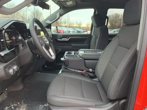 New 2026 GMC Sierra 1500 SLE AWD/4WD image 12