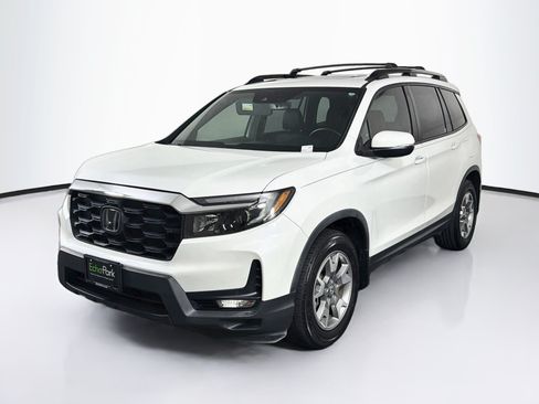 Used 2022 Honda Passport EX-L image 3