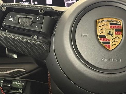 Used 2025 Porsche Cayenne GTS AWD/4WD image 34