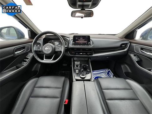 Used 2023 Nissan Rogue SV w/ SV Premium B Package image 10