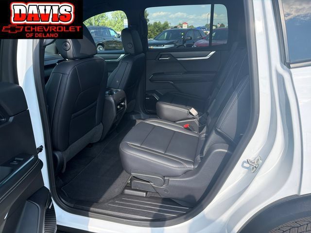 Used 2026 GMC Acadia Elevation w/ Elevation Premium Package AWD/4WD image 18
