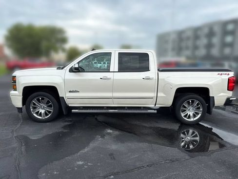 Used 2014 Chevrolet Silverado 1500 High Country w/ High Country Premium Package AWD/4WD image 2