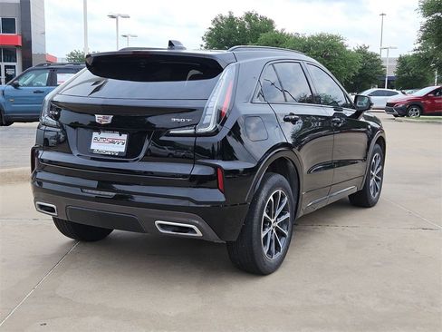 Used 2024 Cadillac XT4 Sport image 9