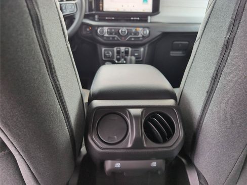 New 2026 Jeep Gladiator Sport AWD/4WD image 35