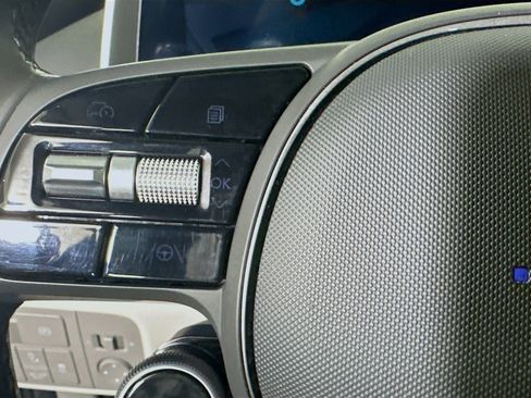 Used 2023 Hyundai Ioniq 6 SEL image 16