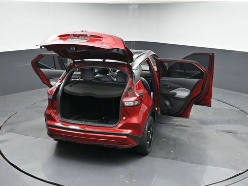 Used 2023 Nissan Kicks SR w/ SR Premium Package image 49