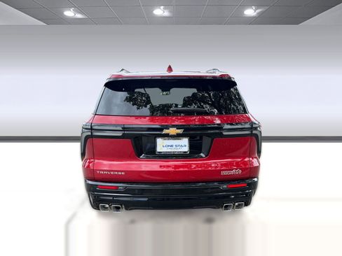 New 2026 Chevrolet Traverse High Country FWD image 10