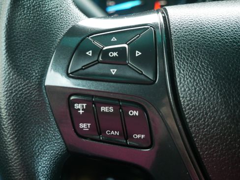 Used 2019 Ford Explorer XLT w/ Class III Trailer Tow Package AWD/4WD image 17
