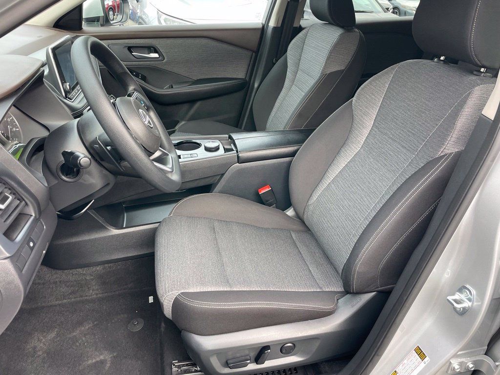 Certified 2023 Nissan Rogue SV AWD/4WD image 7