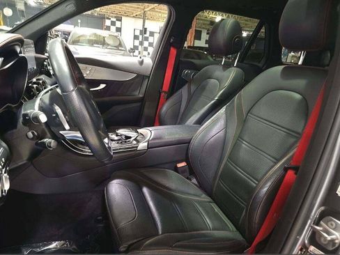 Used 2019 Mercedes-Benz GLC 43 AMG 4MATIC image 5