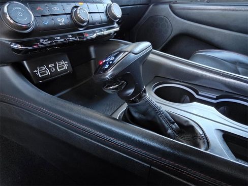 Used 2024 Dodge Durango GT image 27