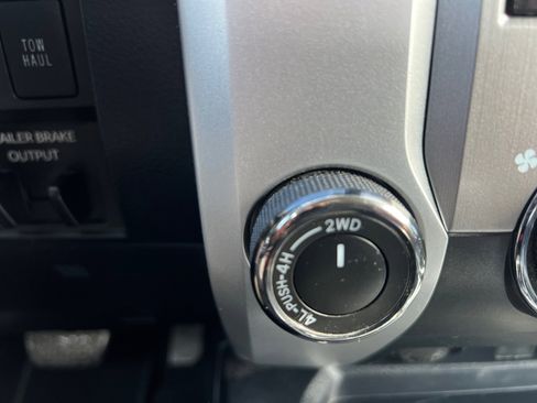 Used 2019 Toyota Tundra SR5 w/ SR5 Upgrade Package image 26