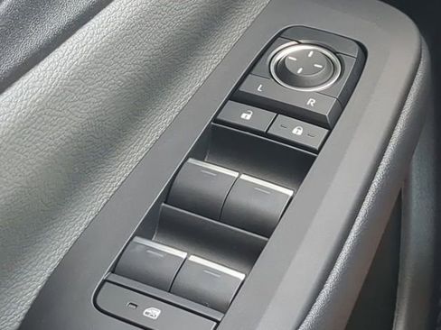 New 2026 Toyota Prius XLE image 22