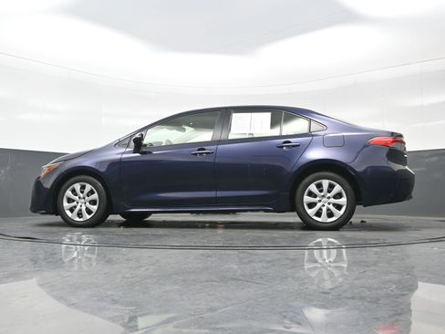 Used 2023 Toyota Corolla LE image 25