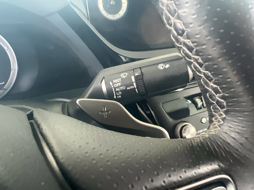 Used 2023 Lexus ES 300h F Sport w/ Accessory Package (Z1) FWD image 28