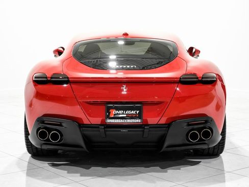 Used 2024 Ferrari Roma image 7