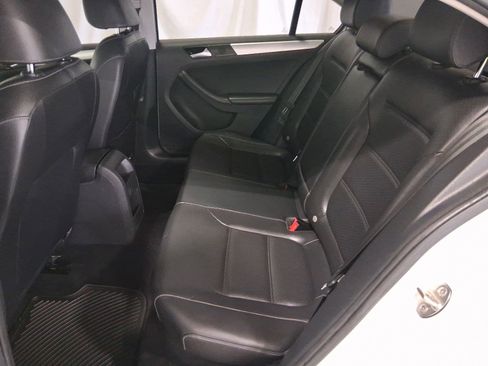 Used 2018 Volkswagen Jetta SEL FWD image 15