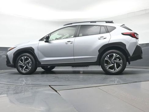 Used 2025 Subaru Crosstrek 2.0i Premium image 31