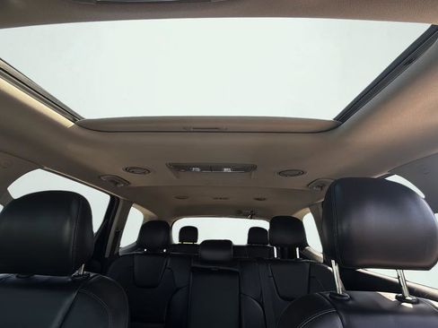 Used 2020 Kia Telluride S w/ S 8 Passenger Seating Package AWD/4WD image 34