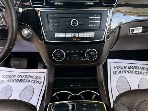 Used 2018 Mercedes-Benz GLS 450 4MATIC w/ Premium Package image 32