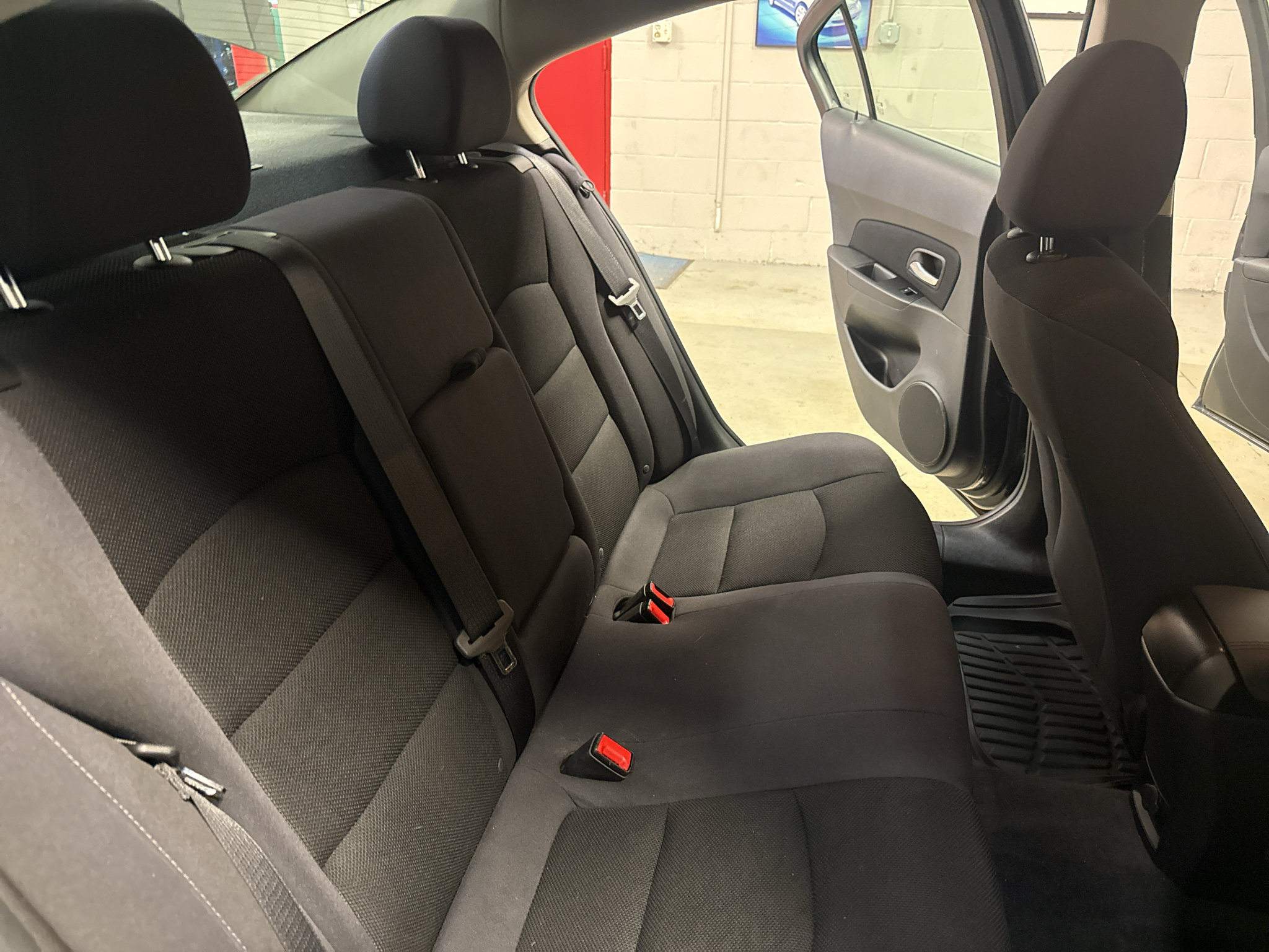 Used 2014 Chevrolet Cruze LT w/ RS Package FWD image 19