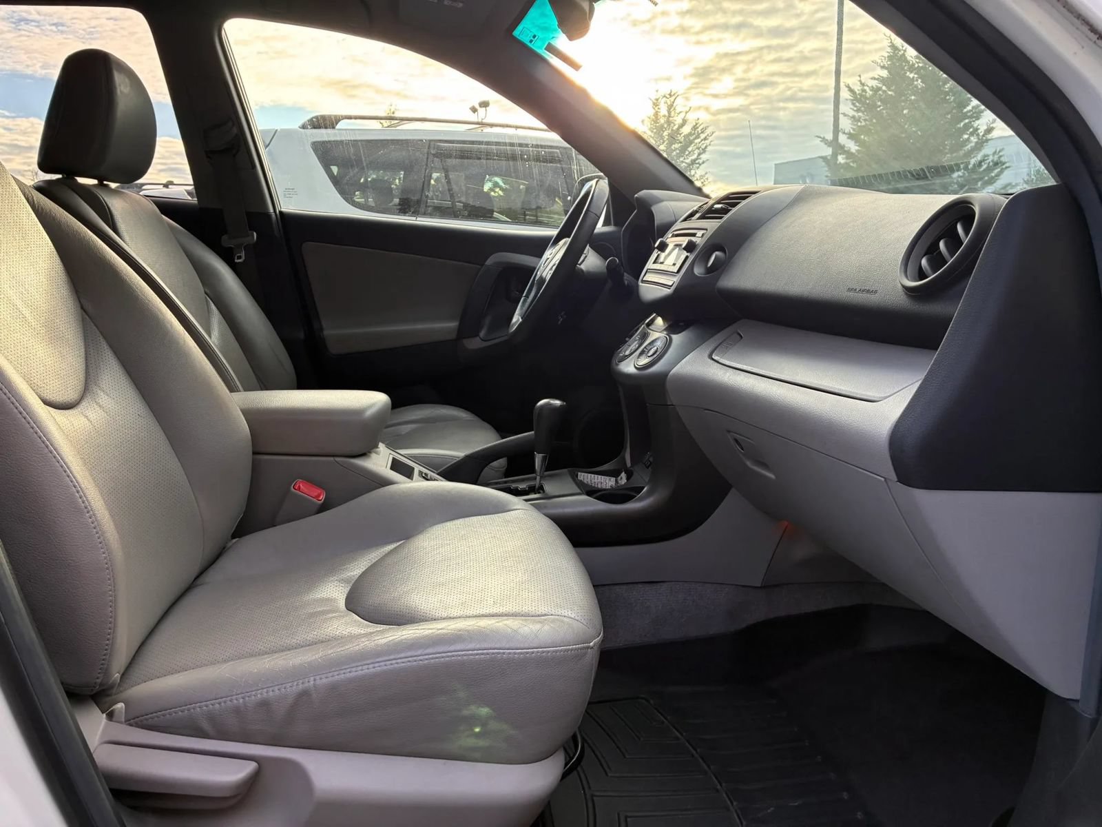 Used 2012 Toyota RAV4 Limited w/ Premium Plus Value Pkg AWD/4WD image 27