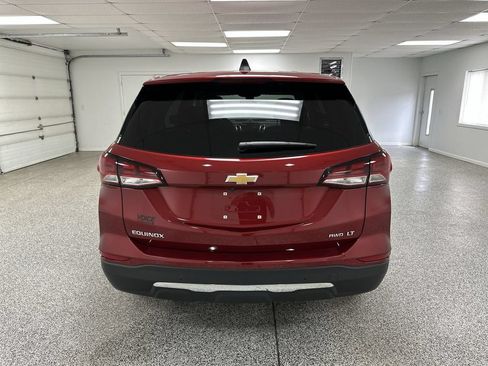 Used 2024 Chevrolet Equinox LT AWD/4WD image 7