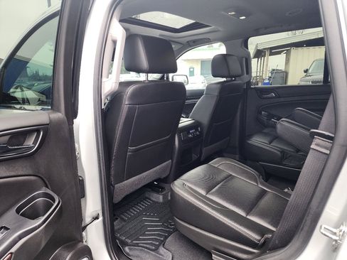 Used 2019 GMC Yukon SLT image 22