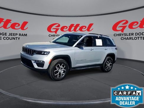 Used 2025 Jeep Grand Cherokee Limited image 4