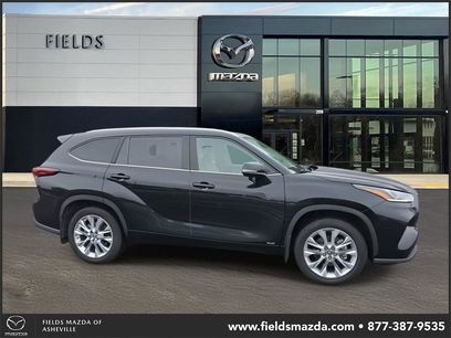 Used 2024 Toyota Highlander Limited