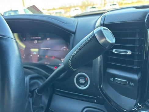 Used 2024 RAM 2500 Limited image 29