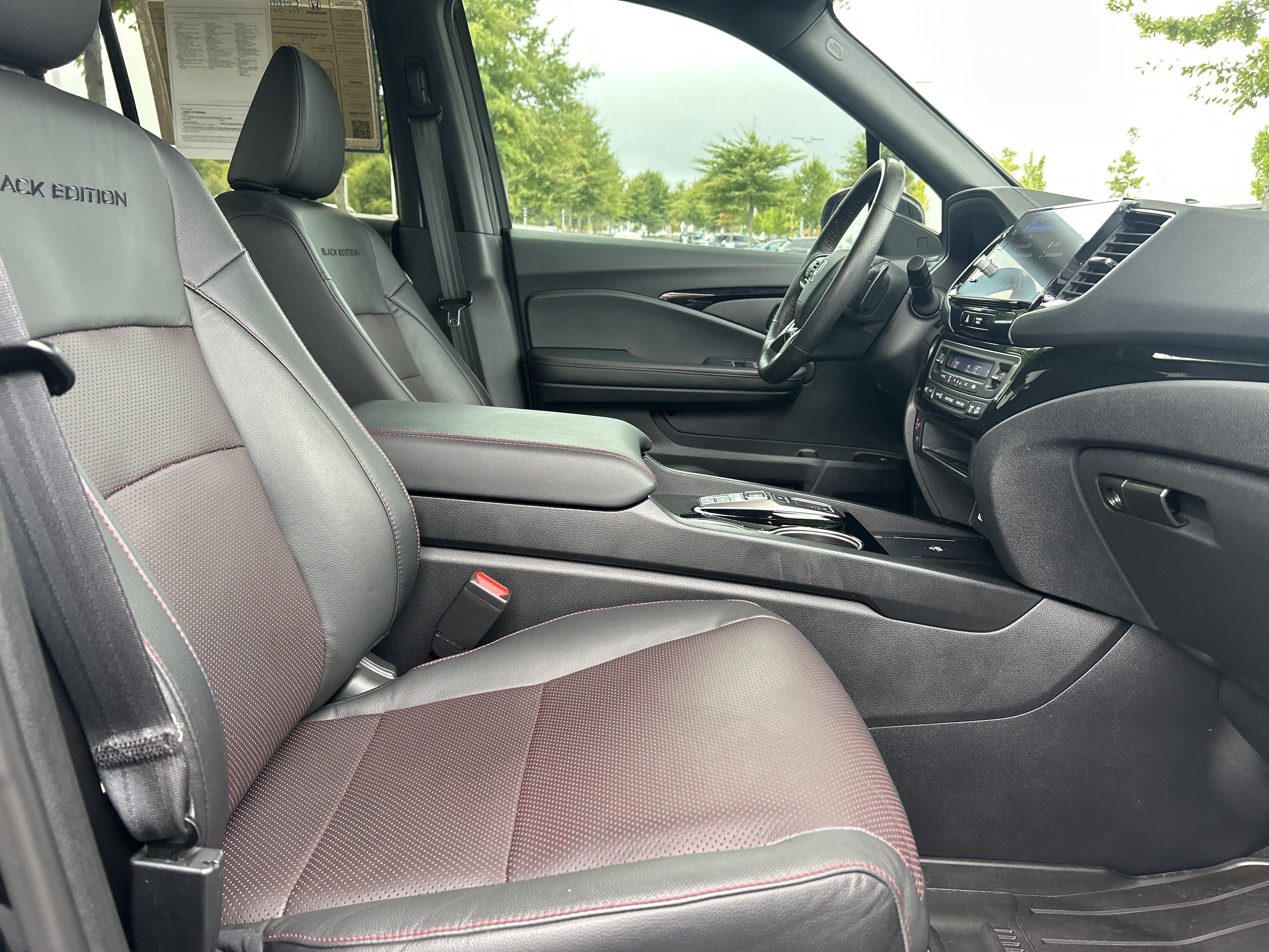 Certified 2024 Honda Ridgeline Black Edition image 31