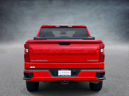 Used 2023 Chevrolet Silverado 1500 Custom AWD/4WD image 3