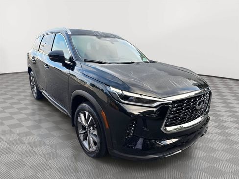 Used 2025 INFINITI QX60 Luxe FWD image 4