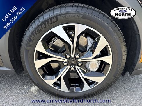 Used 2025 Ford Mustang Mach-E Select w/ Comfort Package Lite AWD/4WD image 11