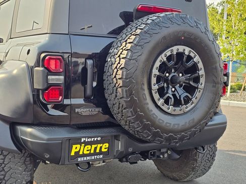 Used 2024 Ford Bronco Raptor w/ Interior Carbon Fiber Pack 6 AWD/4WD image 8