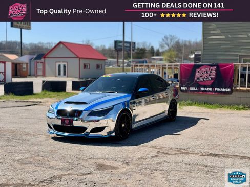 Used 2006 BMW M5 image 1