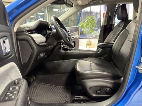 Used 2022 Jeep Compass Latitude image 29