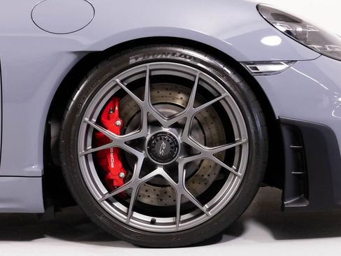 Used 2023 Porsche 718 Cayman GT4 RS image 23
