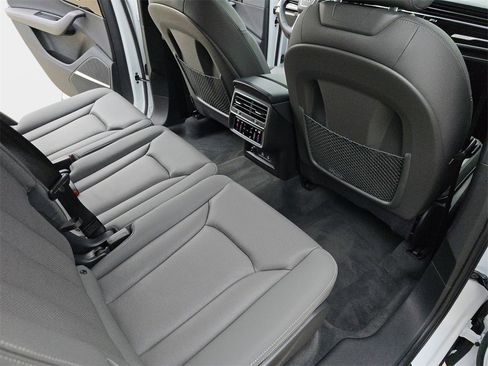 Used 2026 Audi Q7 3.0T Premium Plus w/ Premium Plus Package image 13