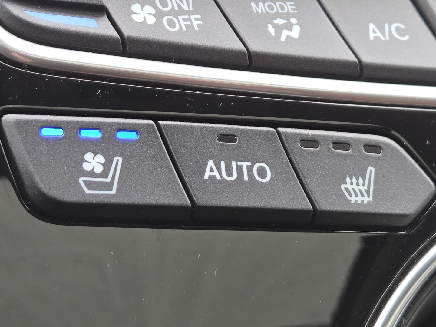 Used 2025 Acura RDX w/ Advance Package AWD/4WD image 7
