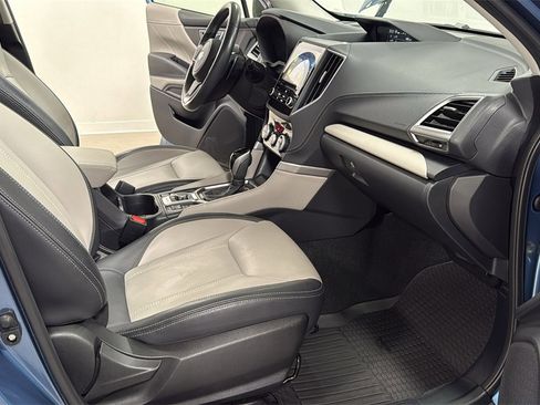 Used 2023 Subaru Forester Limited w/ Popular Package #2 image 18