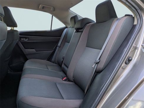 Used 2019 Toyota Corolla LE image 13