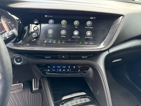 Certified 2022 Buick Envision Essence w/ Technology Package II AWD/4WD image 18