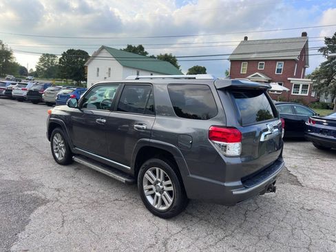 Used 2012 Toyota 4Runner Limited AWD/4WD image 8