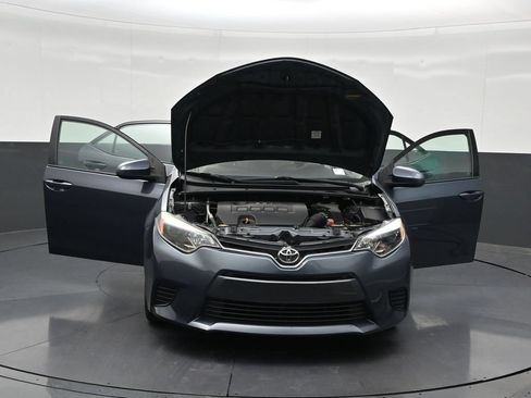 Used 2015 Toyota Corolla LE FWD image 36