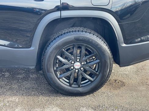 Used 2019 GMC Acadia SLT image 31
