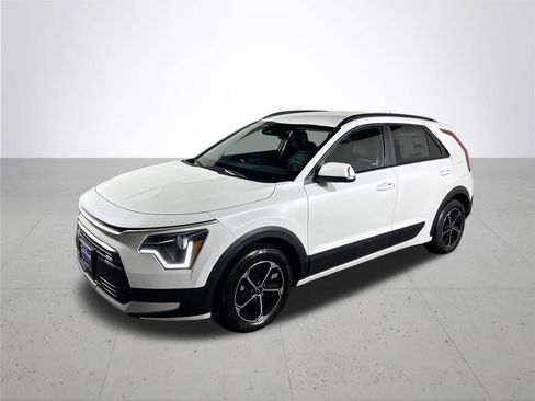 New 2026 Kia Niro EX FWD image 2