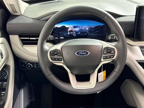 New 2026 Ford Explorer Active w/ Active Comfort Package AWD/4WD image 19